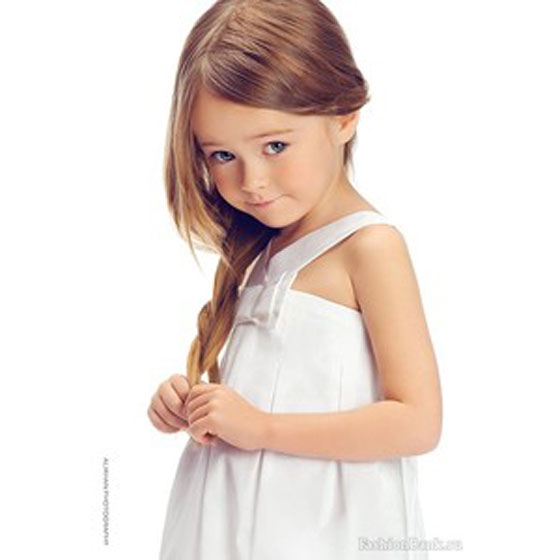 الطفلة الروسية كريستينا بيمينوفا.. اصغر واجمل عارضة ازياء في العالم صورة رقم 9
