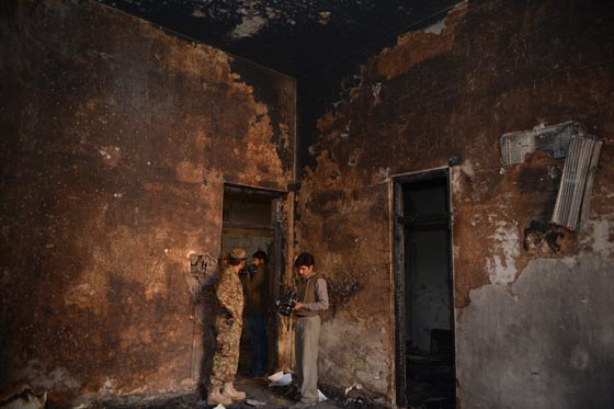 السفاح ومدبر مجزرة الأطفال في باكستان يظهر في تسجيل فيديو صورة رقم 37