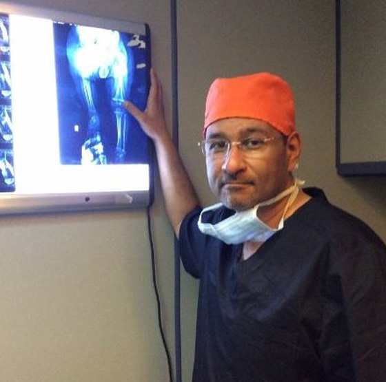 طبيب مصري هو الأشهر بالعالم في عمليات تطويل قصار القامة صورة رقم 3