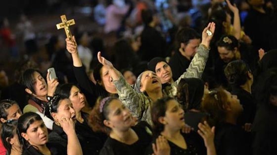 فيديو.. نكبة يعيشها مسيحيو العراق الذين اخرجوا من ديارهم على يد داعش صورة رقم 5