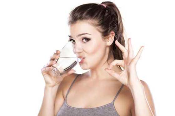 10 مشروبات طبيعية تخلص الجسم من السموم وتمده بالنشاط والحيوية صورة رقم 1