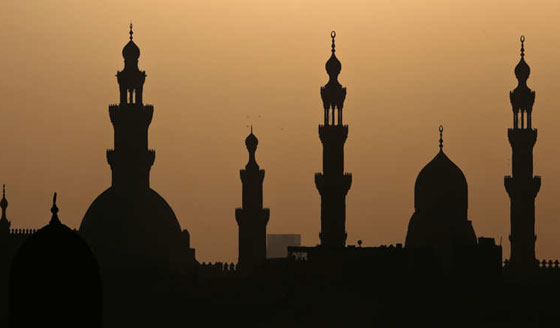 شاهد ابرز المساجد التاريخية في مدينة الألف مئذنة القاهرة صورة رقم 3