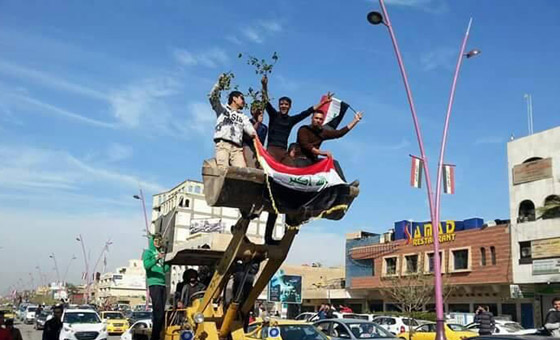 44 جريحا بالرصاص في الاحتفالات بفوز منتخب العراق على ايران صورة رقم 1