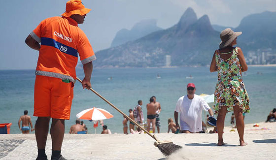 بالصور.. البرازيل ترقص استعدادا لكرنفال ريو الاشهر في العالم صورة رقم 8