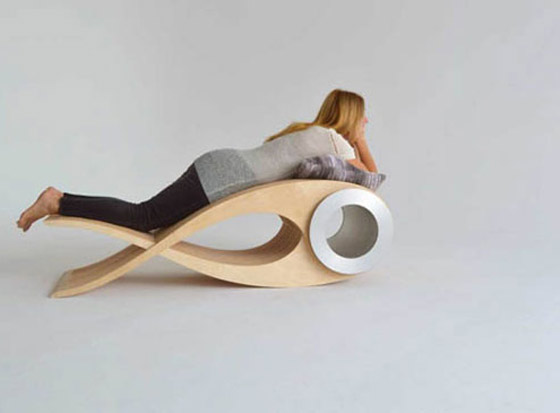 بالصور.. كرسي متعدد الاستعمالات يجمع بين التصميم الأنيق والراحة صورة رقم 1