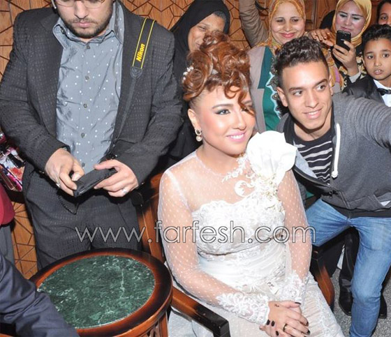   صور مي كساب وأوكا في حفل عقد القران وفيديو خناقة ابو الليف صورة رقم 18