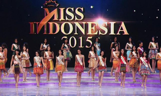 بالصور.. هذه هي ملكة جمال اندونيسيا لعام 2015 صورة رقم 3
