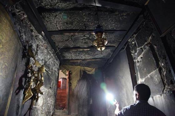 عصابة تدفيع الثمن تشعل النار في الكنيسة الارثوذكسية المقدسية صورة رقم 11