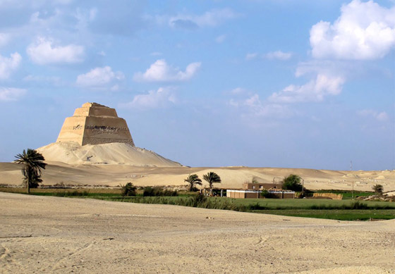 23 مكانا سياحيا رائعا في مصر: من جبل الكريستال الى كهف الجارة صورة رقم 14