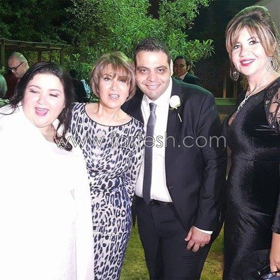 صور زفاف ابنة نور الشريف: العروس تألقت وخسرت بعض وزنها صورة رقم 1