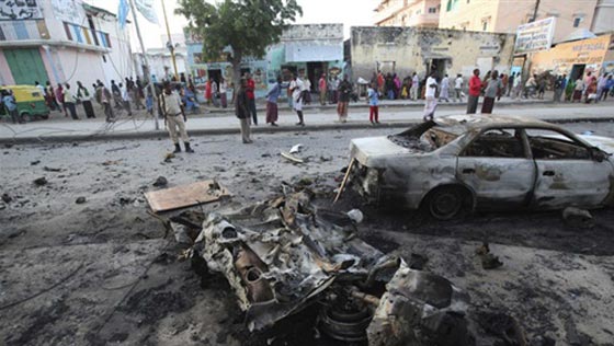 مقتل 17 شخصا في هجوم ارهابي بينهم سفير ومسؤولون بالحكومة الصومالية صورة رقم 5