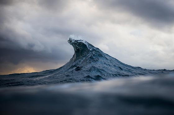 صور رائعة لمصوّر استرالي: هل هذه جبال شاهقة ام امواج البحر؟ صورة رقم 6