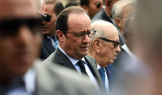 صور.. الرئيسان الفلسطيني والفرنسي في مسيرة ضد الارهاب بتونس صورة رقم 4