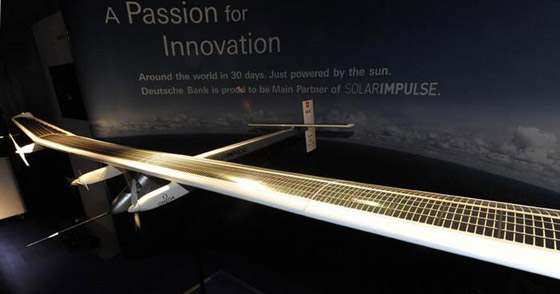صور اول طائرة تعمل بالطاقة الشمسية في رحلة حول العالم  صورة رقم 8