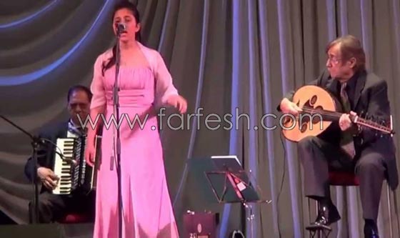 فيديو ياسمينا نجمة عرب غوت تالنت تغني للسيدة ام كلثوم في شم النسيم صورة رقم 6