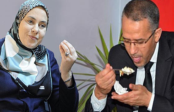  فيديو وزير مغربي يتصدى للجميع ويتوجه رفقة زوجته لتخطب له وزيرة مطلقة صورة رقم 7