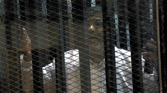 الحكم بالسجن 20 عاما على محمد مرسي والبلتاجي والعريان صورة رقم 1