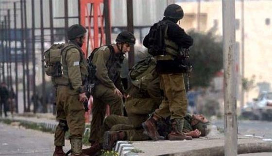 بعد مقتل فلسطيني.. عملية دهس تسفر عن اصابة اربعة جنود اسرائيليين صورة رقم 1