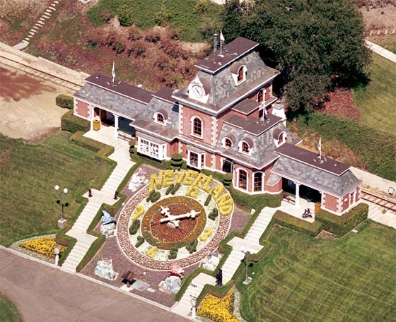 صور.. منزل اسطورة البوب مايكل جاكسون للبيع بـ 100 مليون دولار صورة رقم 6