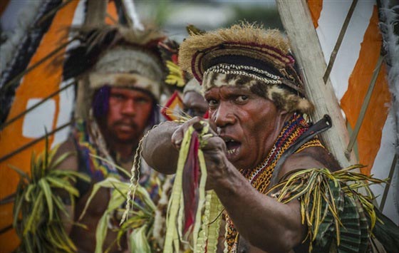 بالصور.. مئات القبائل بلباسهم التقليدي في مهرجان جوروكا صورة رقم 5