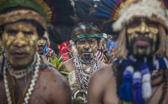 بالصور.. مئات القبائل بلباسهم التقليدي في مهرجان جوروكا صورة رقم 6