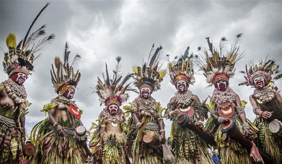 بالصور.. مئات القبائل بلباسهم التقليدي في مهرجان جوروكا صورة رقم 11