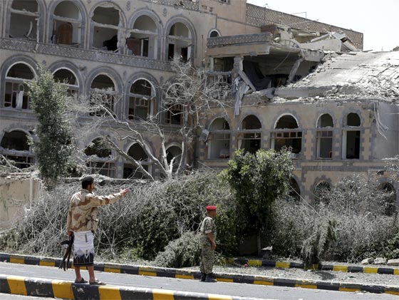  القوات السعودية تجتاح الأراضي اليمنية وسط اشتباكات مع الحوثيين صورة رقم 3