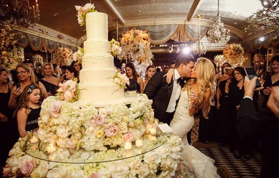 صور حفلات زفاف اسطورية كلّفت العروسين مليون دولار صورة رقم 6