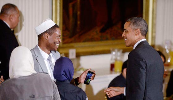 بالصور.. اوباما يعرف عن رمضان ومعانيه الروحية اكثر من داعش  صورة رقم 2