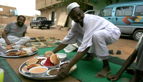 بالصور.. أصناف المأكولات والحلويات التي تميز كل بلد في رمضان صورة رقم 8