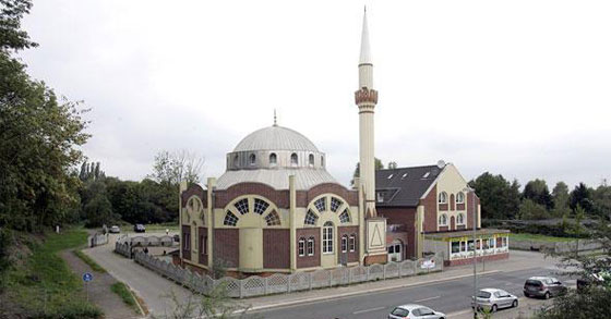   صور مساجد حديثة في ألمانيا اثارت ضجة بين مؤيدين ومعارضين صورة رقم 9