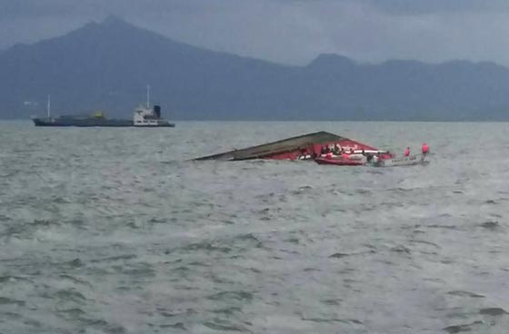 غرق عبارة في الفلبين يودي بحياة 34 شخصا صورة رقم 5