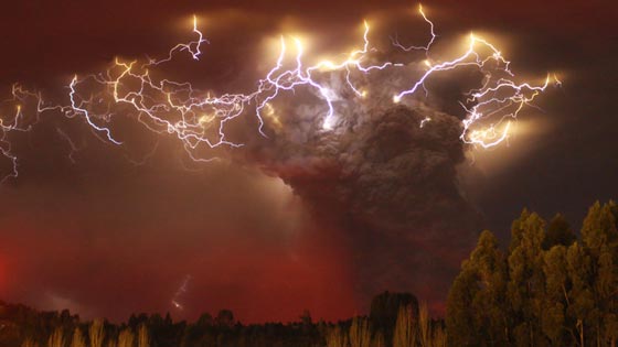 صور مبهرة لوميض البرق في السماء صورة رقم 1