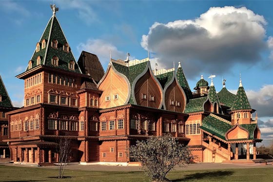 بالصور.. قصر كولومينسكوي الخشبي معلم سياحي يضاف الى عجائب الدنيا صورة رقم 2