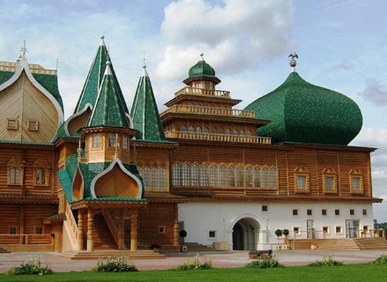 بالصور.. قصر كولومينسكوي الخشبي معلم سياحي يضاف الى عجائب الدنيا صورة رقم 11