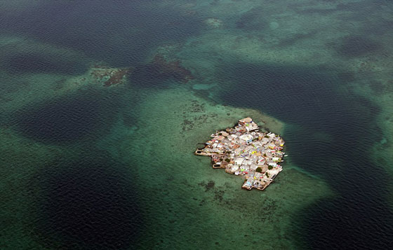 هذه هي الجزيرة الاكثر ازدحاما في العالم.. تعرف عليها صورة رقم 2