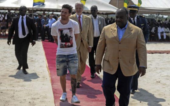 استياء من ميسي ووصف سلوكه بالوقح اثناء لقائه مع رئيس دولة الغابون  صورة رقم 7