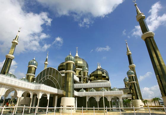بالفيديو والصور من ماليزيا.. هذا هو مسجد الكريستال احدى التحف العالمية صورة رقم 13