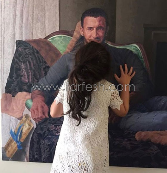 صورة حفيدة الفنان العراقي كاظم الساهر تمنحه قبلة حارة صورة رقم 1