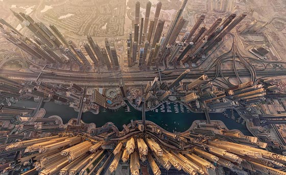 بعين الطير.. دبي من اجمل مدن العالم بابراجها الشاهقة في منطقة مارينا خاصة صورة رقم 7
