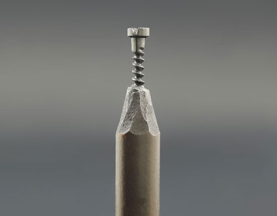 نحّات يصنع من أقلام الرصاص قطعا فنية مذهلة.. شاهد صورة رقم 8