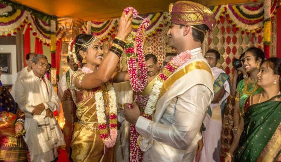 قصة عشق.. ذهب العرائس في الهند يؤثر على سوق الذهب بالعالم صورة رقم 5