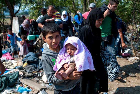 ابواب اوروبا تستقبل لاجئي سوريا الهاربين من جحيم داعش صورة رقم 15