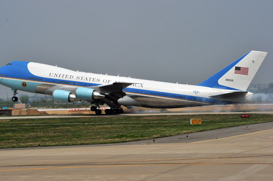 بالصور.. طائرة الرئيس الامريكي تكشف عن اسرارها العشرة المدهشة صورة رقم 4