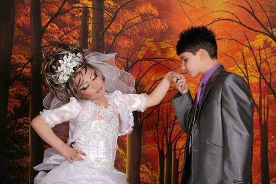 ايران تتجاوز قوانينها بعقد زواج بين عريس 14عاماً والعروسة 10 صورة رقم 1