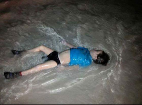 صورة طفل سوري غريق على الشاطئ التركي تهز العالم.. مشاهد مريعة صورة رقم 31