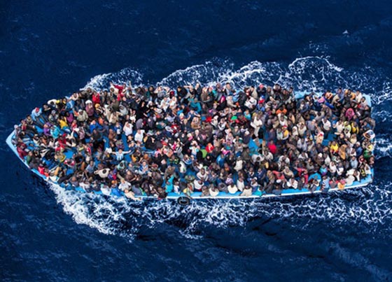  مأساة.. اوروبا ترفض اللاجئين المسلمين وترحب بالبوذيين والوثنيين صورة رقم 1