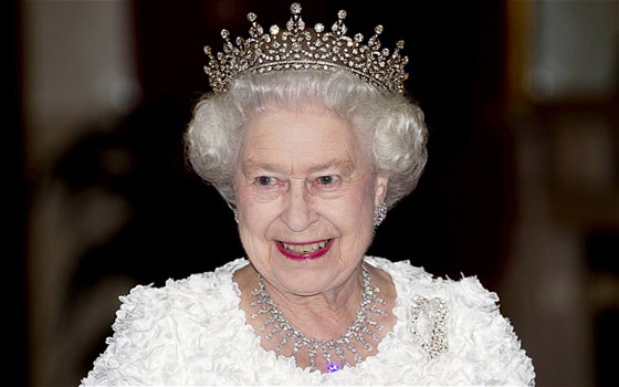 الملكة اليزابيت تحطم رقما قياسيا في الحكم واسرار مثيرة لا تعرفها عنها صورة رقم 8