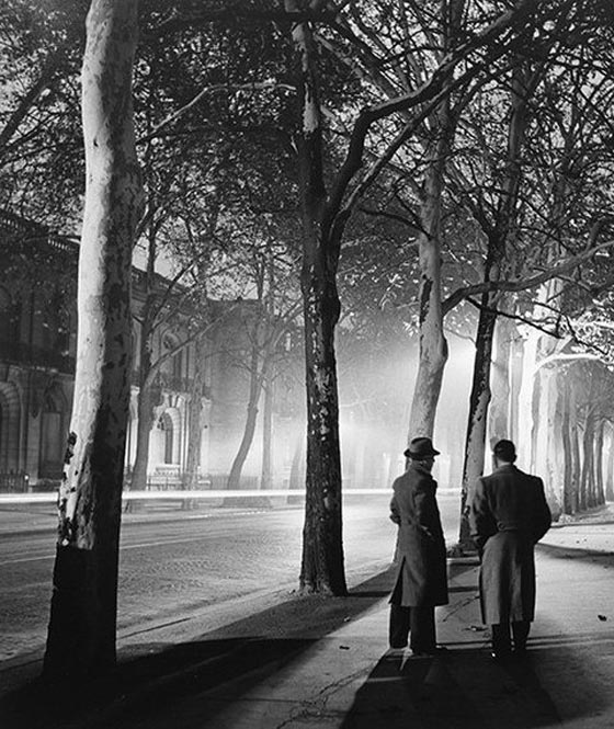 باريس عام 1930 مدينة صاخبة تضج بالحياة ومبانيها كلاسيكية صورة رقم 7