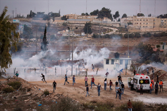 اسرائيل تبدأ بتنفيذ قرارات نتنياهو بهدم البيوت وقتل الفلسطينيين  صورة رقم 2